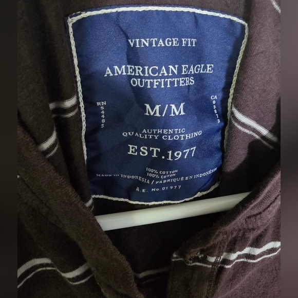 American Eagle Outfitters Gray Long Sleeve Striped Tee - Picture 7 of 11